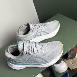 Asics Womens Gel Kayano 30 1012B357 Gray Running Shoes Sneakers Size 9